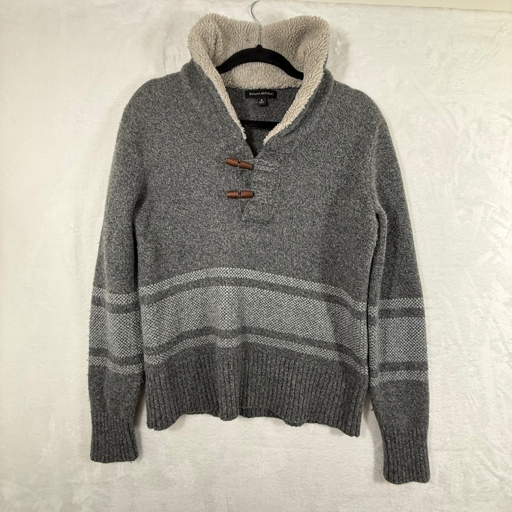 Banana Republic Mens Gray Shawl‎ Collar Toggle Sweater Shearling Trim Small